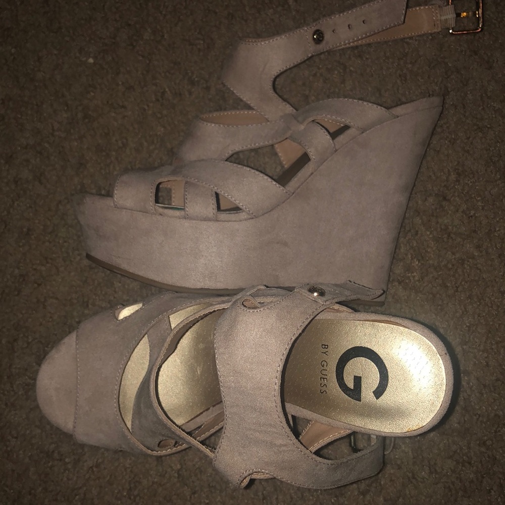 Shoes - Picture 3 of 3